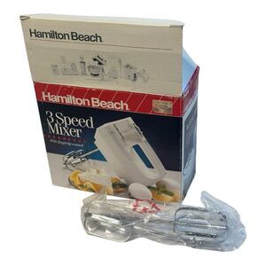 Hamilton Beach Red and White Mixer Box new